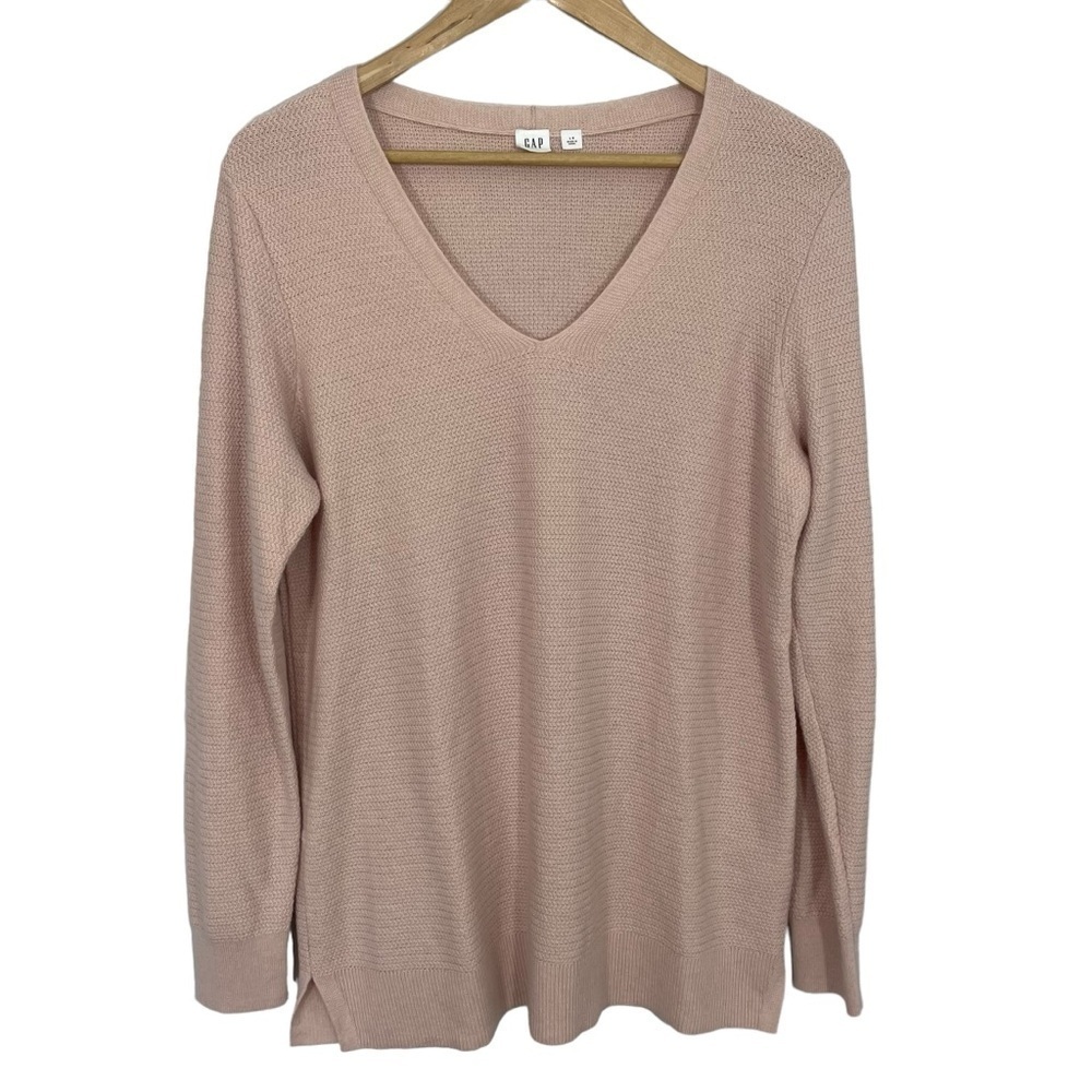 Gap Lightweight Sweater Sz L Baby Pink Soft Woven Long Sleeve Casual V-Neck EUC